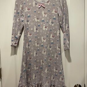 Sara’s Print Cozy Kids Pajamas with llama Print size 8